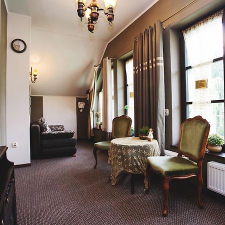 Kaktusik Hotel Аугустов Стая снимка