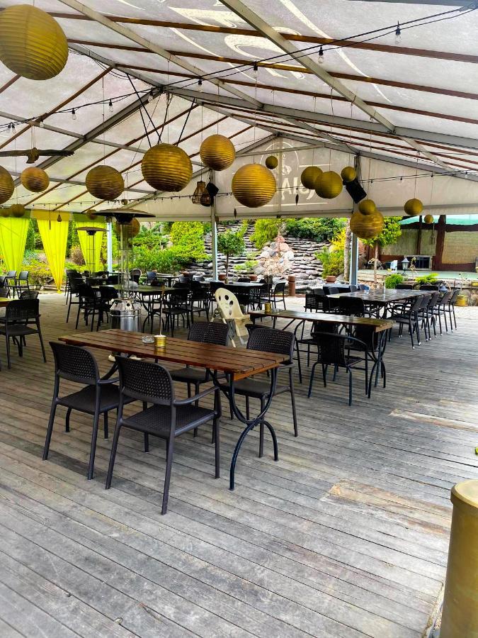 Kaktusik Hotel Аугустов Екстериор снимка