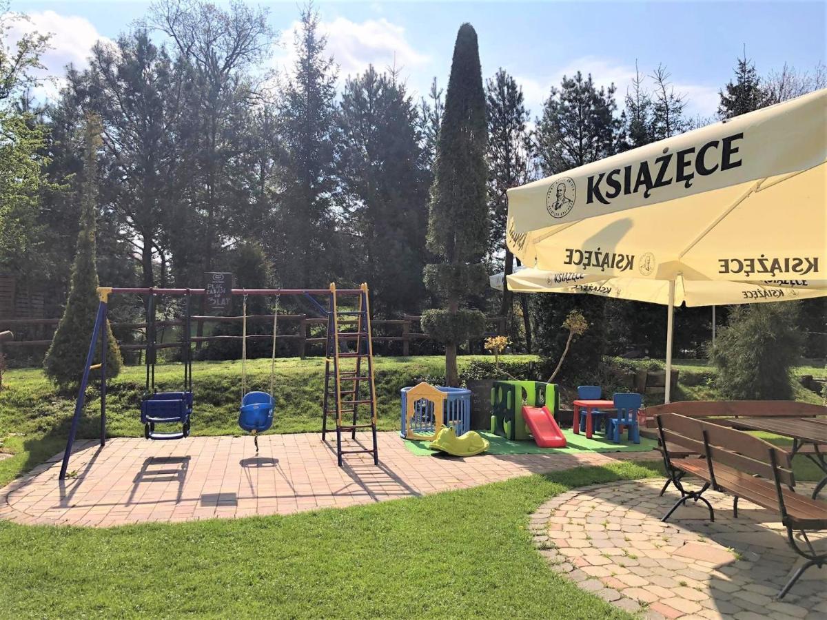 Kaktusik Hotel Аугустов Екстериор снимка