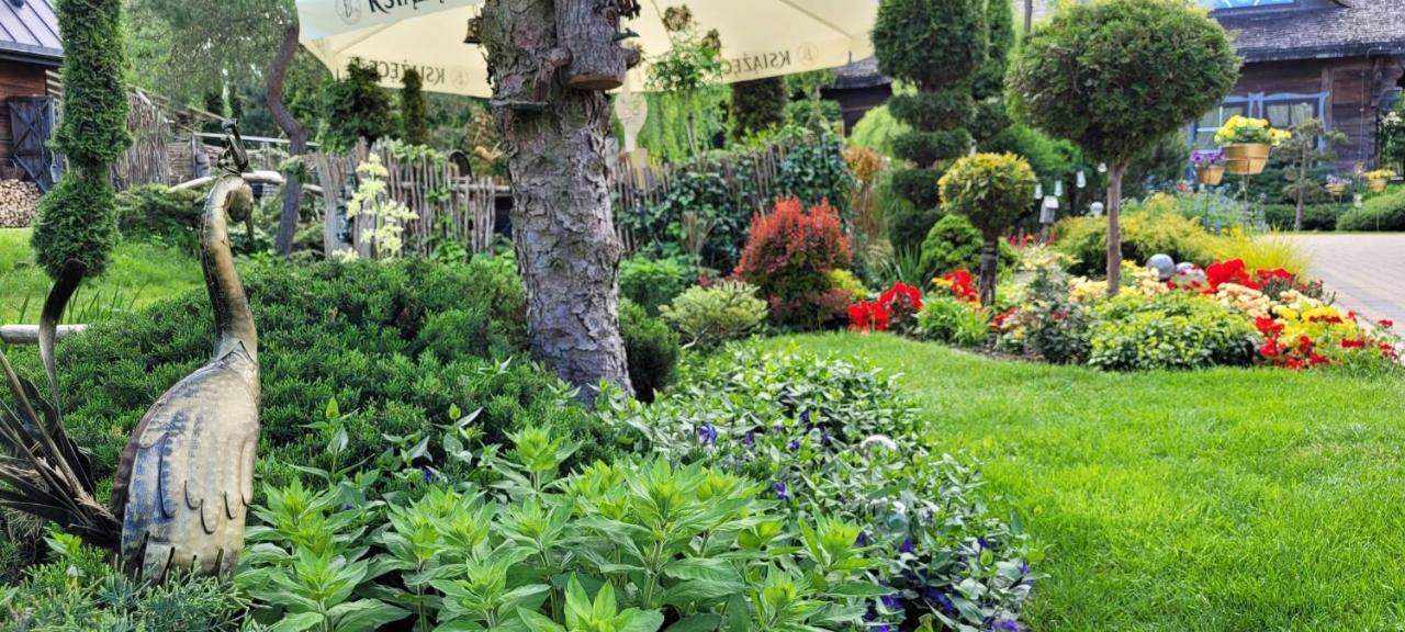 Kaktusik Hotel Аугустов Екстериор снимка