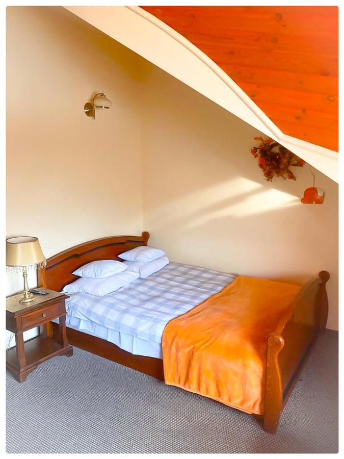 Kaktusik Hotel Аугустов Екстериор снимка