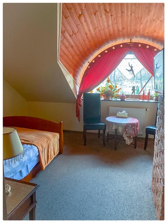 Kaktusik Hotel Аугустов Екстериор снимка